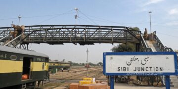Tren Pakistán
