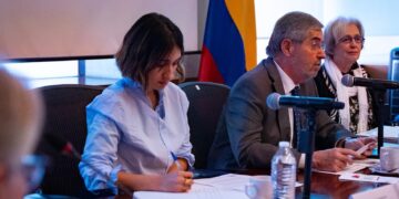 Colombia y México anuncian medidas para frenar “trato indigno” a colombianos que viajan a ese país