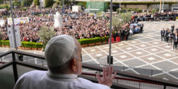 El papa Francisco no visitó a España ni Argentina, su país natal