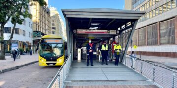 Caos en el centro de Bogotá por desmanes de indígenas