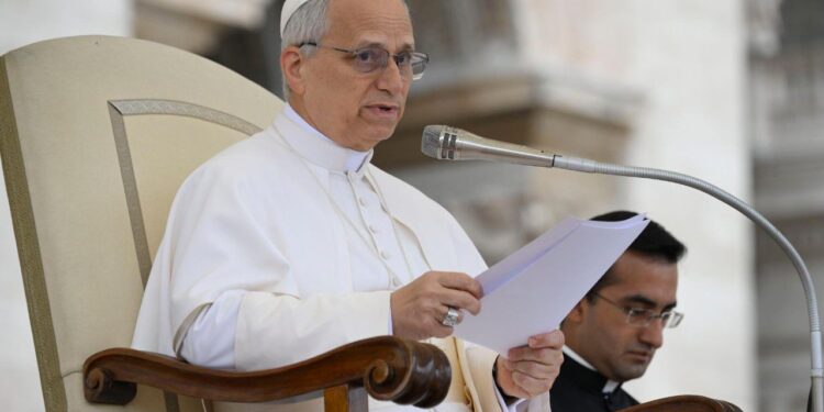 El papa León insta a permitir ingreso de ayuda humanitaria a Gaza