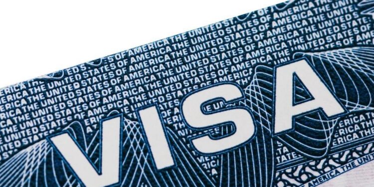 Estados Unidos pone freno a visas de estudiantes