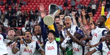 Tottenham Campeón