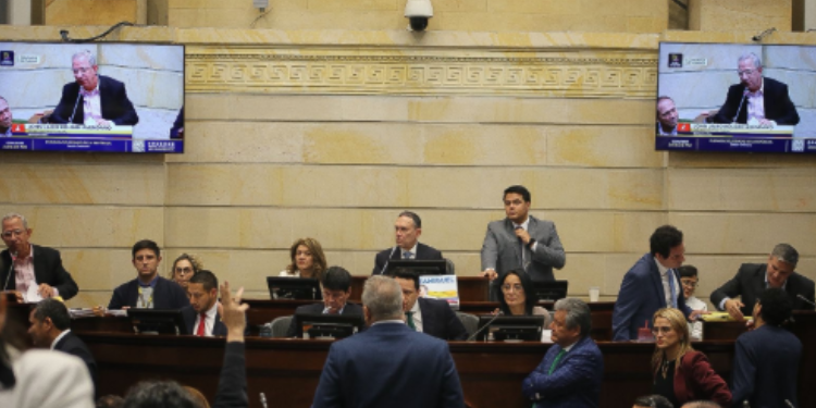 Corte Constitucional devuelve al Congreso la reforma pensional: no entrará en vigencia el 1 de julio
