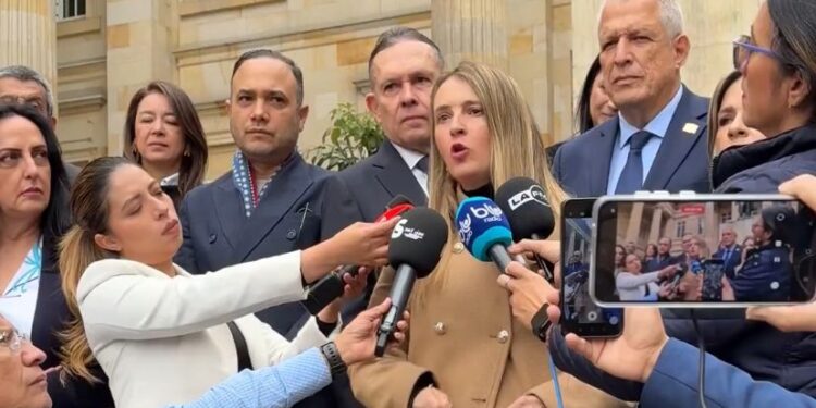 Congresistas y precandidatos convocan “Marcha del Silencio” para el próximo domingo
