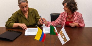 Se firmó el convenio para implementar nuevo modelo de pasaportes: habrá transición con Thomas Greg