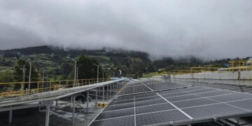 Bogotá pone en marcha primer parque solar