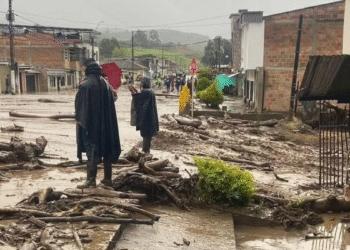 Emergencia en Putumayo por desbordamiento de quebrada: hay desaparecidos y decenas de familias afectadas