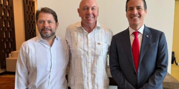 Congresistas de EE. UU. visitan Colombia: hoy se reunirían con el presidente Petro