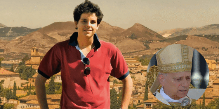 Carlos Acutis, el primer santo milenial: el papa León XIV canonizó al ciberapóstol