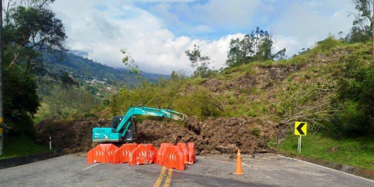 Cuatro días de cierre de la vía al Llano: autoridades regionales lanzan SOS por pérdidas millonarias