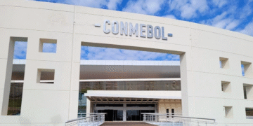 CONMEBOL planea nuevo formato de eliminatorias sudamericanas para el Mundial de 2030