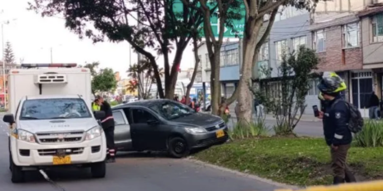 Investigan extraña muerte de mujer y su bebé en medio de accidente leve en Bogotá