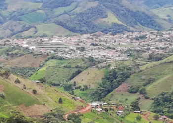Ataque con drones dejó un muerto y 10 heridos en El Plateado, Cauca