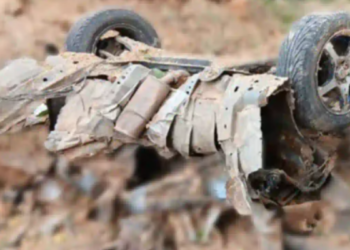 Padre e hijo murieron tras la explosión de bomba: iban en carro por el Cesar