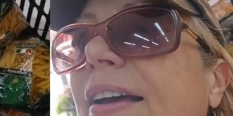 ¡Ay, doña Liliana! Mujer que agredió a repartidor de pizzas ya había intimidado a cajeras
