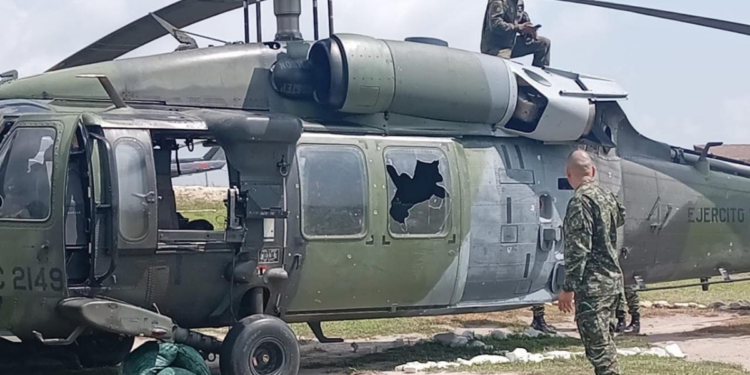 Ataque con drones a helicóptero del Ejército deja 14 soldados heridos en Bolívar